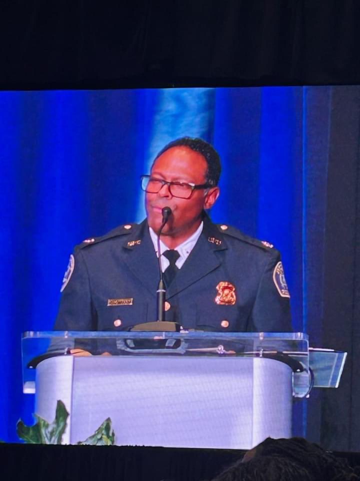 DPD 6th Precinct tweet media