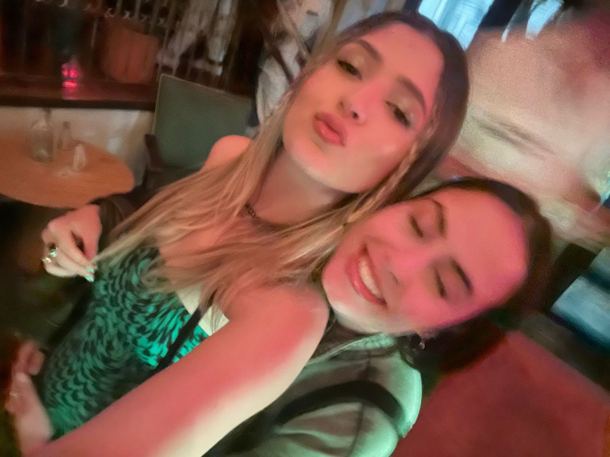 anaproensa's tweet photo. sdd da minha mulher amo minha mulher um beijo pra minha mulher …., ! ⭐️😭🫧🫧🫧🫧🫧🫧🫧🫧 https://t.co/ejK6keIkya