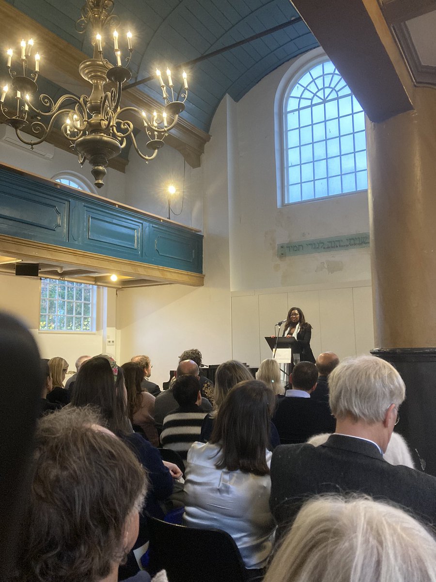 <a href="/Assita_Kanko/">Assita Kanko MEP</a> MEP bij  <a href="/JHF_NL/">JHF</a> Waarom mogen problemen niet worden benoemd? Waarom staan migranten niet vooraan om de normen en waarden van de maatschappij waar ze naar toe gekomen zijn, te verdedigen? Burgerschap boven afkomst. Zeer actueel, ter inspiratie, ter ondersteuning.