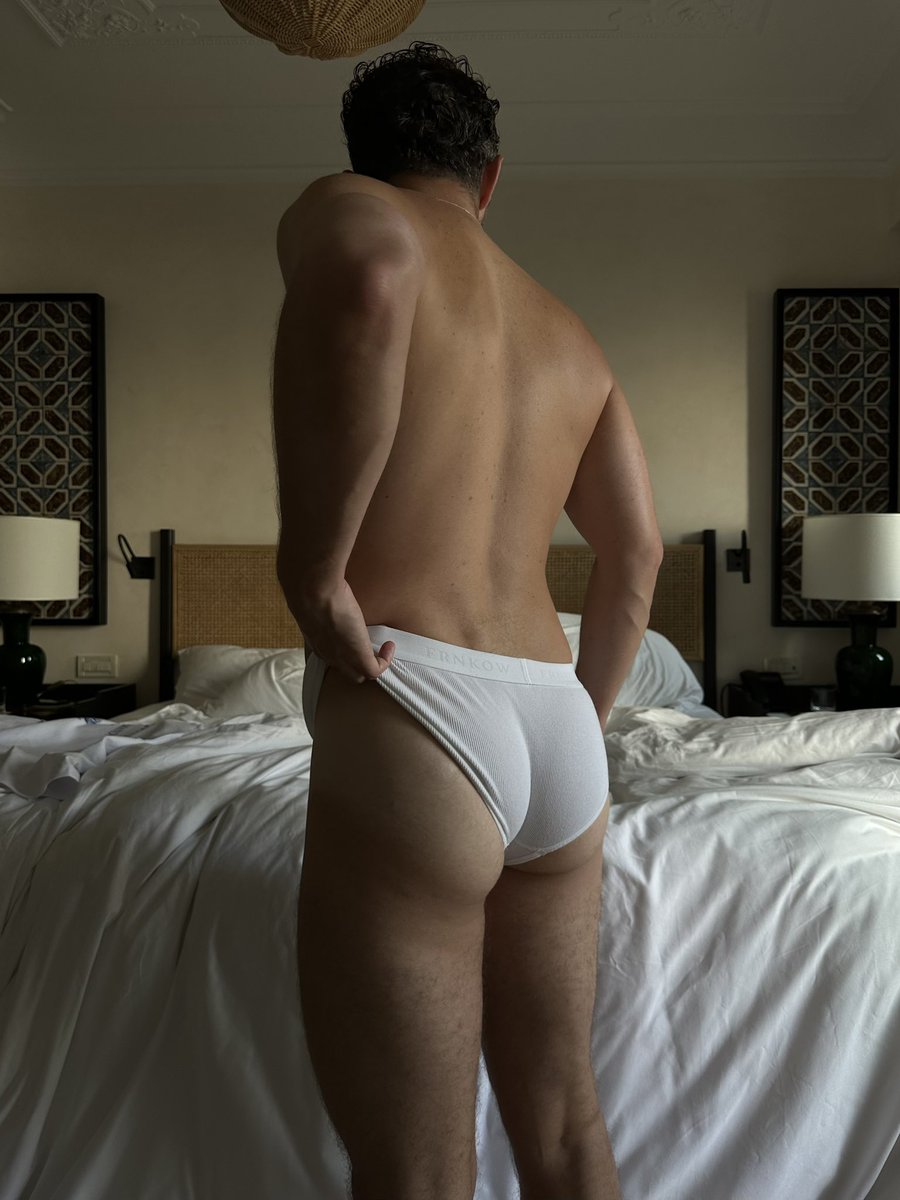 THE #FRNKOW BRIEFS | DOUBLE RIB
#FRNKOWESSENTIALS #briefs #underwear #men #undies