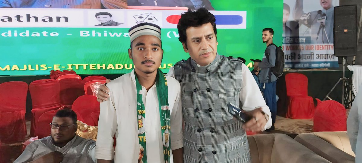 Aftab Alam -AIMIM (@aftabalamaimim) on Twitter photo हैदराबादी अतहर फारूकी साहब से मुलाकात 💚
<a href="/aimim_national/">AIMIM</a> <a href="/asadowaisi/">Asaduddin Owaisi</a> <a href="/AkbarOwaisi_MIM/">Akbaruddin Owaisi</a> <a href="/imtiaz_jaleel/">Imtiaz Jaleel</a> <a href="/imshaukatali/">Shaukat Ali</a> <a href="/Sarwarkhan4mrj/">Sarwar Khan ( سرور خان )</a> हैदराबादी अतहर फारूकी साहब से मुलाकात 💚
<a href="/aimim_national/">AIMIM</a> <a href="/asadowaisi/">Asaduddin Owaisi</a> <a href="/AkbarOwaisi_MIM/">Akbaruddin Owaisi</a> <a href="/imtiaz_jaleel/">Imtiaz Jaleel</a> <a href="/imshaukatali/">Shaukat Ali</a> <a href="/Sarwarkhan4mrj/">Sarwar Khan ( سرور خان )</a>