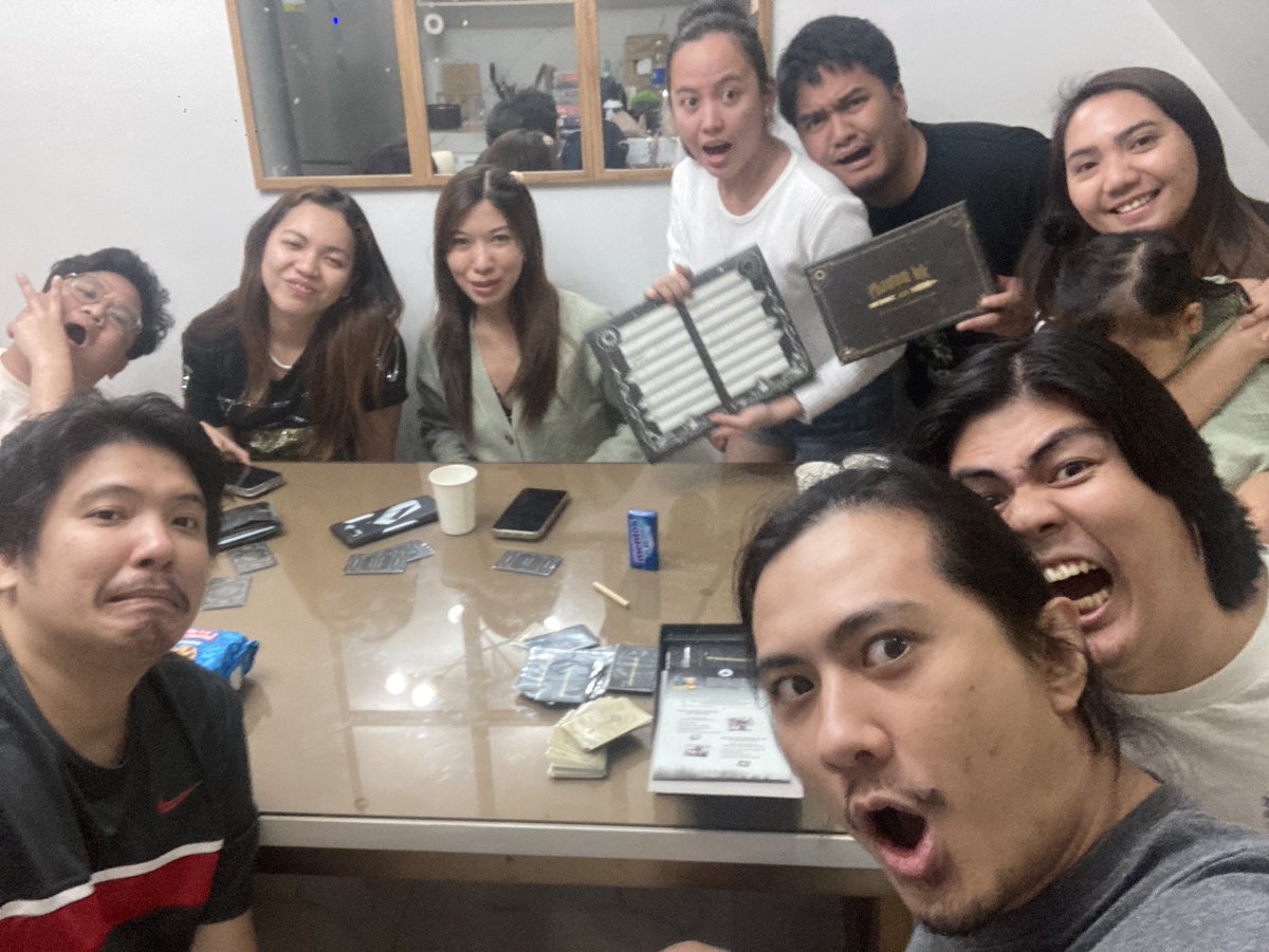 rapunk27's tweet image. Phantom Ink is now my new favorite party game. 🤘
#Boardgames #Band #Music