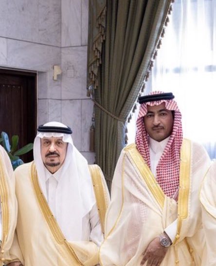Otaibah_alhila's tweet photo. استقبل صاحب السمو الملكي 
الامير : فيصل بن بندر بن عبدالعزيز ال سعود 
-امير منطقة الرياض- 
رئيس مجلس الهيئة السعودية للمقاولين ونائبه 
المهندس : عبدالعزيز بن نايف بن تويلي
واعضاء الهيئة السعودية للمقاولين 
وذلك في في امارة منطقة الرياض ." https://t.co/e80VTdH4dR