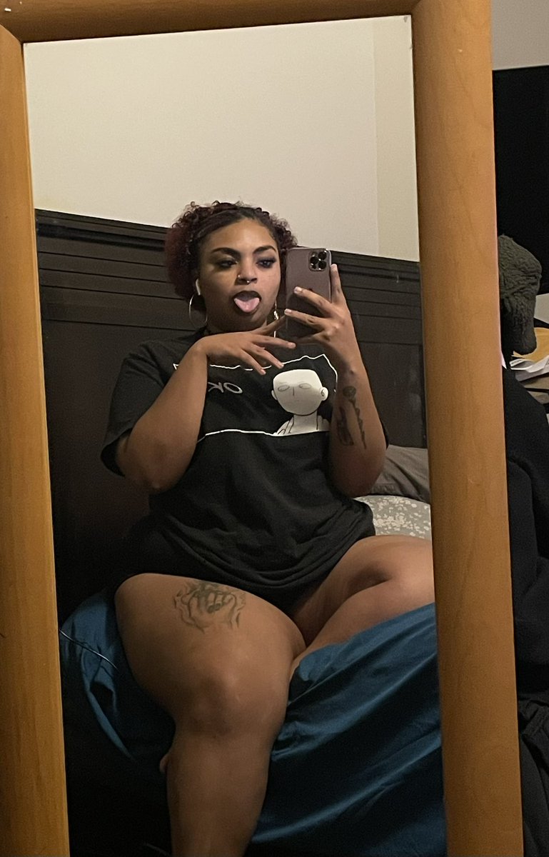 jazthegirasol's tweet photo. I’ve been obsessed with me these past couple days 🤧 https://t.co/Bfprj7UQ4K