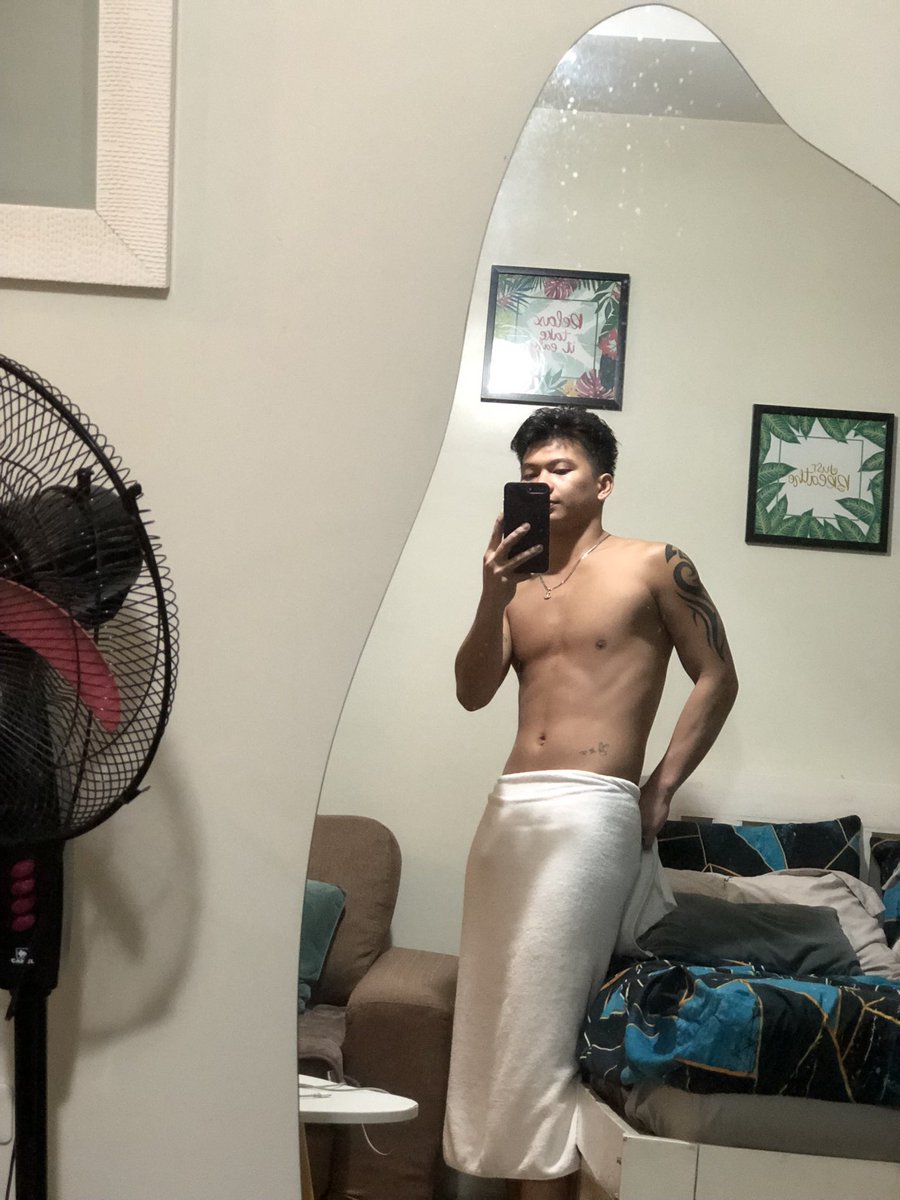 lancetusok's tweet photo. G’evening Guys ako parin to ang LANCE MASSEUR nyo 😉🥵 https://t.co/O0sfOxP1Xv