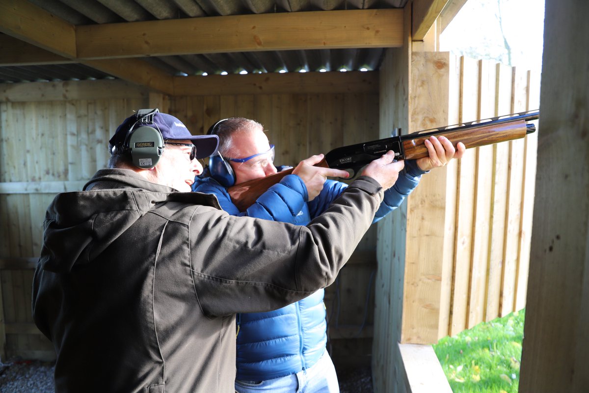 wiltspgl's tweet image. If you're a Freemason you are in the best 'club' possible, 
 a Lodge; your friends in it are your friends out of it. @8977Lodge and in Wiltshire that includes family as well. Members and family visited @BarburyShooting for some instruction on shooting clays. @pgm_pglwilts