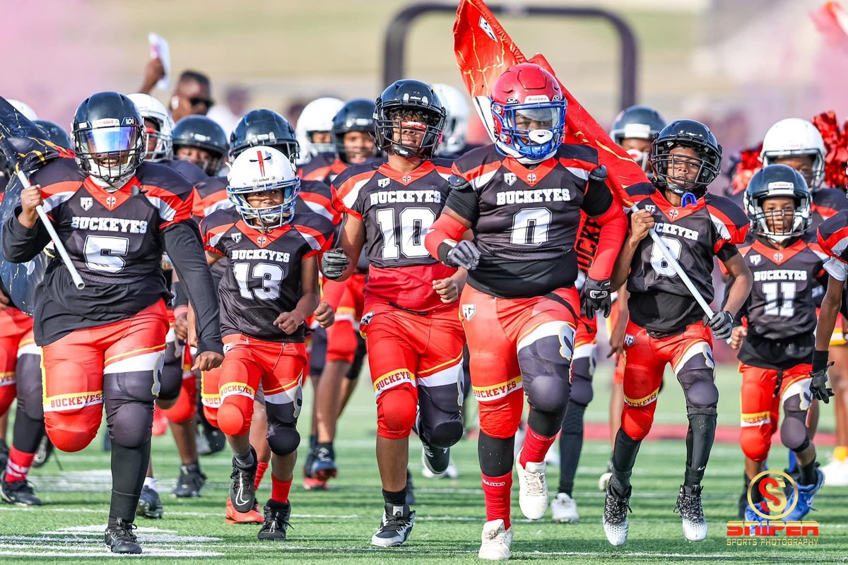 LABuckeyeNation's tweet photo. New league,new year ,same result, same name , business is business WE GOT BUCK WILD TODAY ‼️‼️ CLICK CLACK MF BOOM #LOUISIANABUCKEYES Robert Davis The blood, sweat and tears paid off today 10 and 12u left Texas with rings and they definitely know who the buckeyes are. 💪🏽💪🏽 https://t.co/dIEOw2iwuO