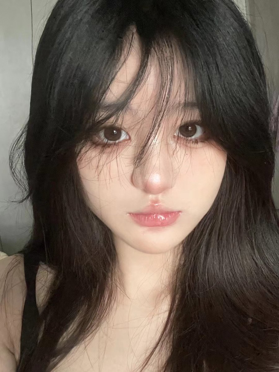 我是neko
04年 上海 接点线下线上陪玩 一日女友 爸爸活
线上可以陪玩无畏契约  csgo 线下陪打电玩逛街
可以穿cos服 日常有的几套 也可以指定角色 😌
有🚪纯绿188 半绿388 非绿588  不常在线看到就会回
我话很少不要来骚扰我 求求了
#上海 #一日女友 #爸爸活 #无畏契约 #陪玩