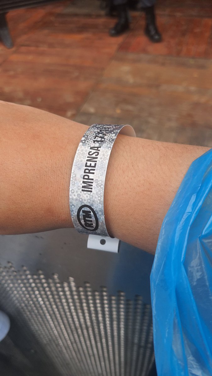 Dia de ver a Anitta no Rock The Mountain