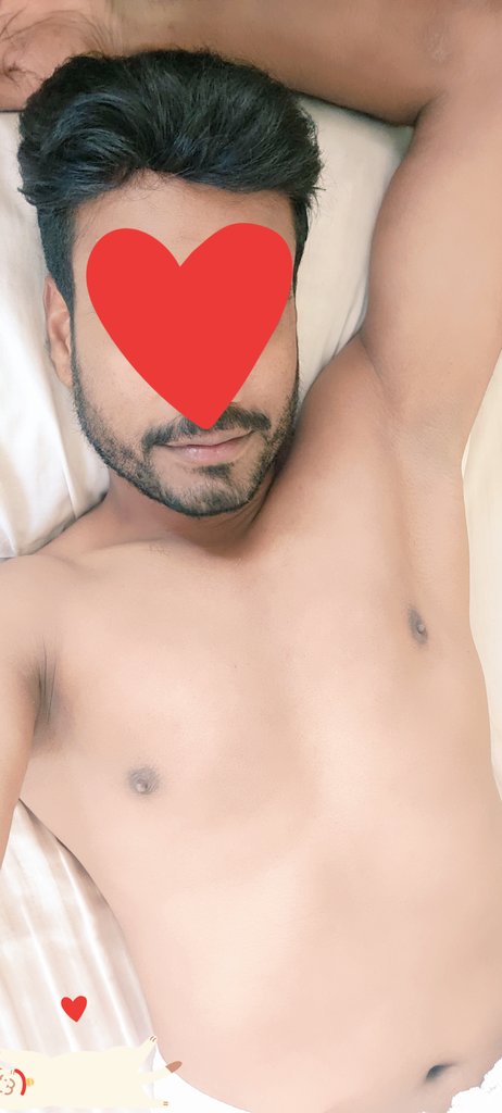 🔥Soodaaga illaa vitaal 🩸 rathathil vegam illai settaigal illaa vitaal inimai illai 
☄️Kootai thaan thaandaavitaal 🦋vannathu 🐝poochi illai 🏤veetai nee thaandavitaal 🌈vaanamae illai