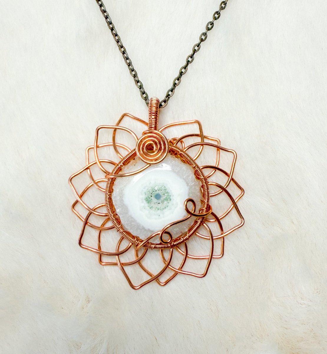 mildhippie's tweet image. the necklace &amp;amp; the inspiration 🧿🌻

a part of my “enchanted forest” collection coming Friday November 22nd at 8pm eastern time