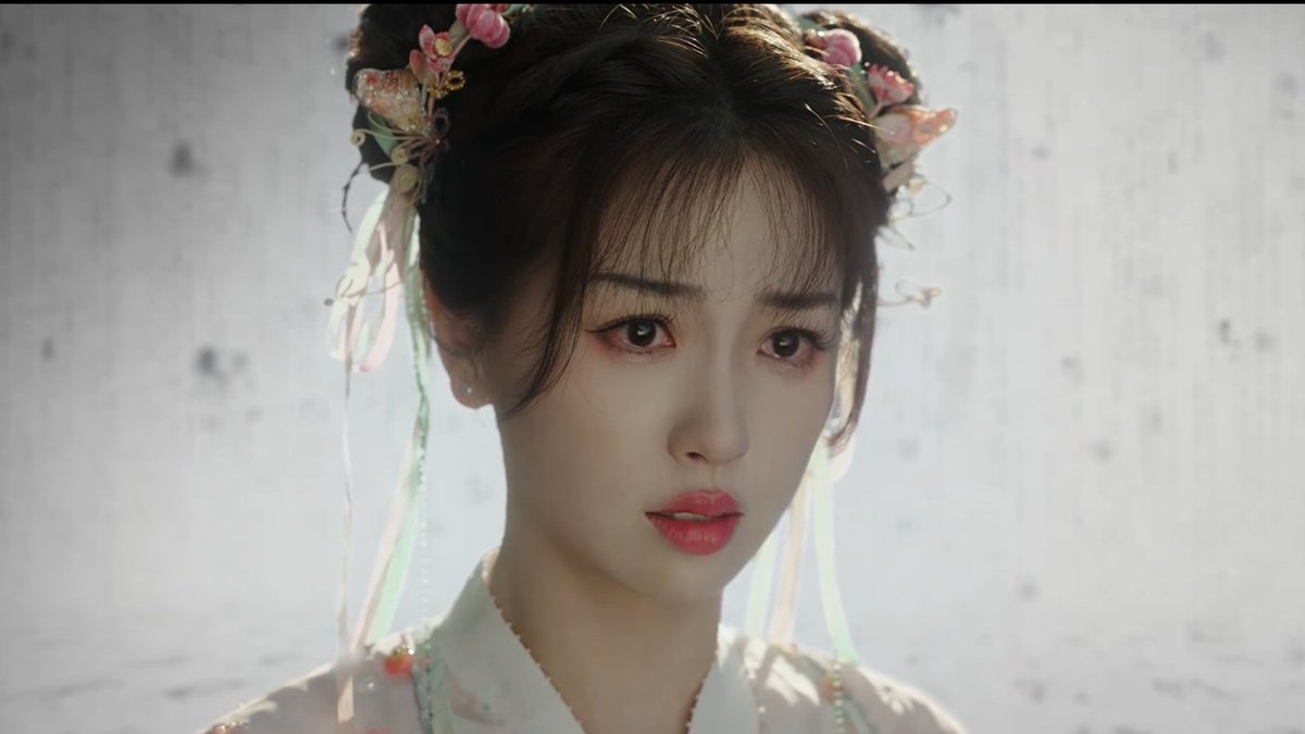 __simba10's tweet photo. YU SHUXIN PLAYING ALL THOSE CHARACTERS ONE AFTER ONE, SHE'S SO GOOD. AND I'M STILL IN LOVE WITH HER HAIRDRESSES

#YuShuxin #LoveGameinEasternFantasy https://t.co/V53rYncbc5