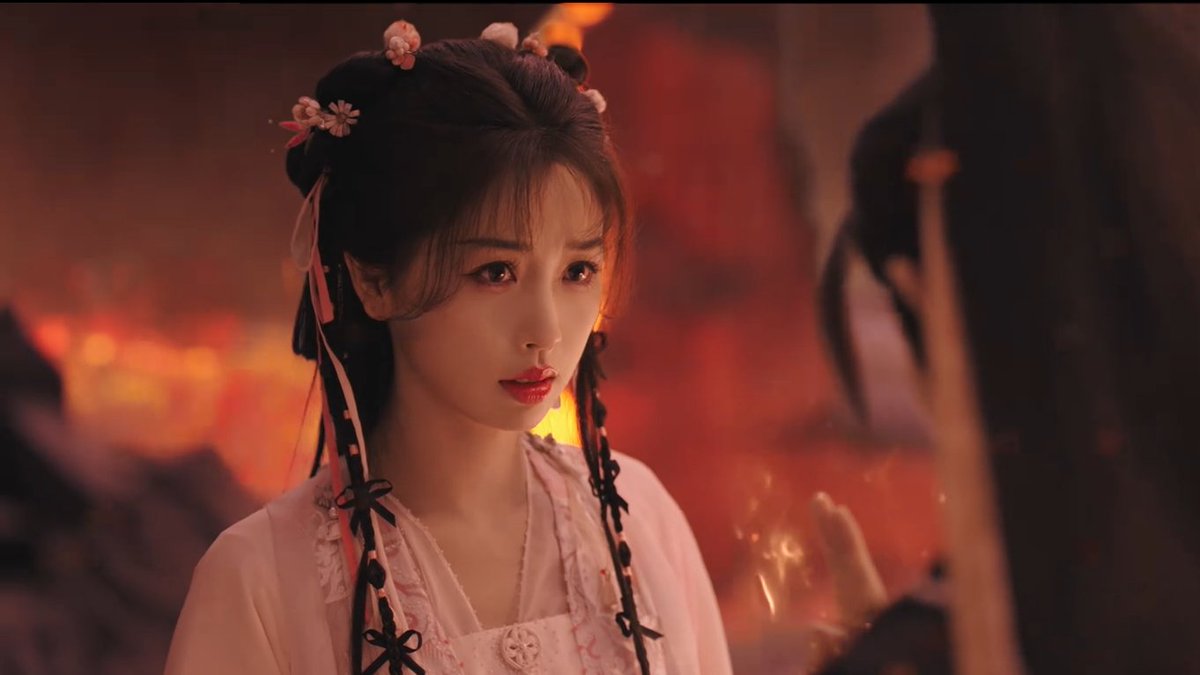 __simba10's tweet photo. YU SHUXIN PLAYING ALL THOSE CHARACTERS ONE AFTER ONE, SHE'S SO GOOD. AND I'M STILL IN LOVE WITH HER HAIRDRESSES

#YuShuxin #LoveGameinEasternFantasy https://t.co/V53rYncbc5