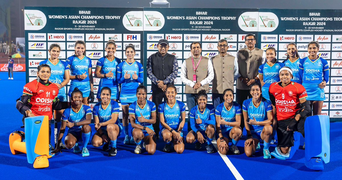 SanjayAgarw_IAS's tweet photo. India shines with a commanding 3-0 victory over Japan, securing the top spot and marching into the semifinals of the Women’s Asian Champions Trophy 2024 at the newly constructed Rajgir Stadium, Bihar. 

Honored to be part of the awarding ceremony of one match and meet the incredible players representing India. 

Truly inspiring 🇮🇳🏑🇮🇳🏑🇮🇳🏑 

#HockeyIndia #HockeyKaParvBiharKaGarv
@asia_hockey @BSSABihar @TheHockeyIndia