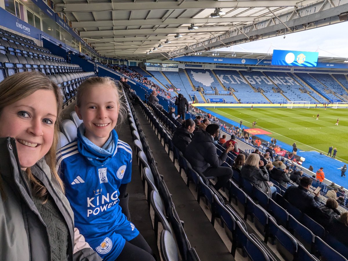Girly time watching women's football LCFC Vs Man Utd
