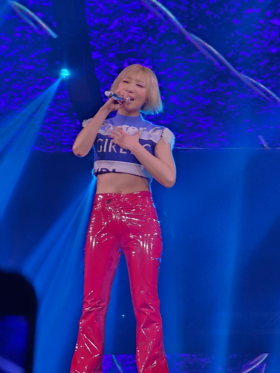 thegeekmechanic's tweet photo. Never before seen photos of 2NE1 because I took them. 

#2NE1_WELCOMEBACKINMANILA #2NE1_WELCOMEBACK https://t.co/F9zCNpFCzT