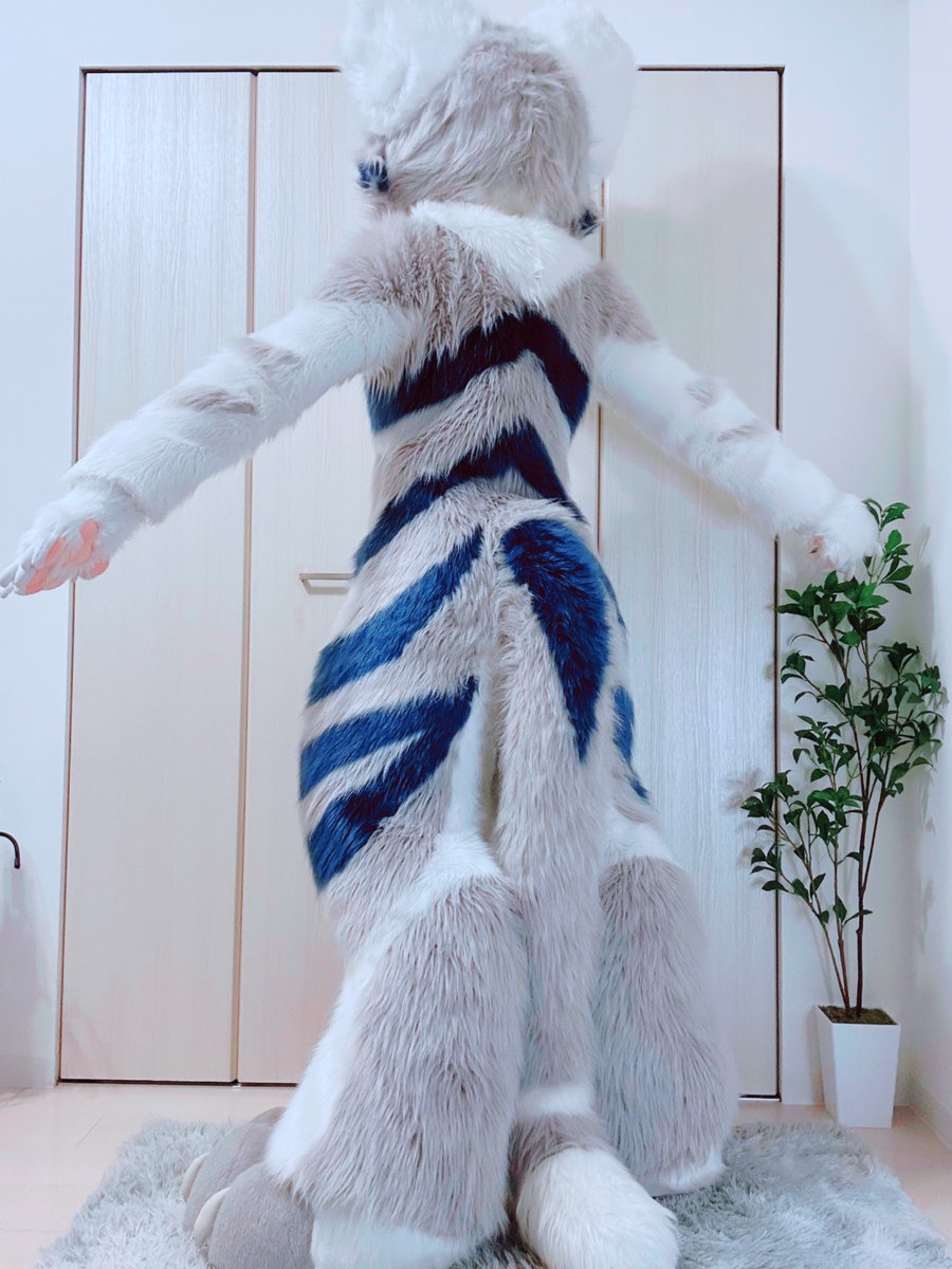 chu_hatsu's tweet image. 白い虎の初だぜ〜!牛乳が好き!
Design🎨:@Chihua_Zoku
Suits🪡:@GentleFurStudio
FanArt🥛:#hatsuart