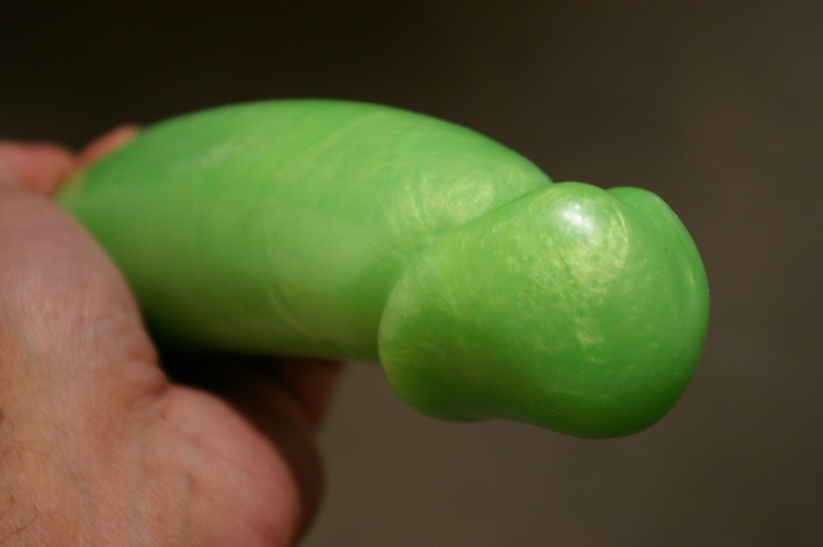 This apple green pearl is one of my favorite colors. Let me know if you like it.
