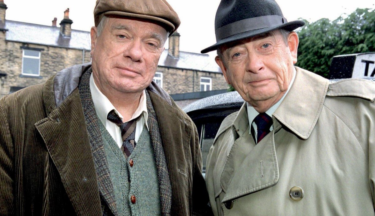 TvHeartbeat's tweet photo. Heavenly birthday wishes to our #Heartbeat legend #WilliamSimons who, as #AlfVentress, starred in more episodes of #Heartbeat than anyone else 💙 https://t.co/BDaG227V29