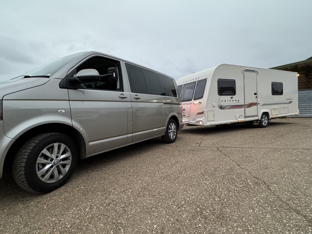 We’ve spent this weekend getting the caravan ship shape ahead of our upcoming trip, where we’ll be kick-starting the festive season with a hop across the Channel to experience our first European Christmas market! 🇧🇪

Excited is an understatement! 😁👏🎄🎅