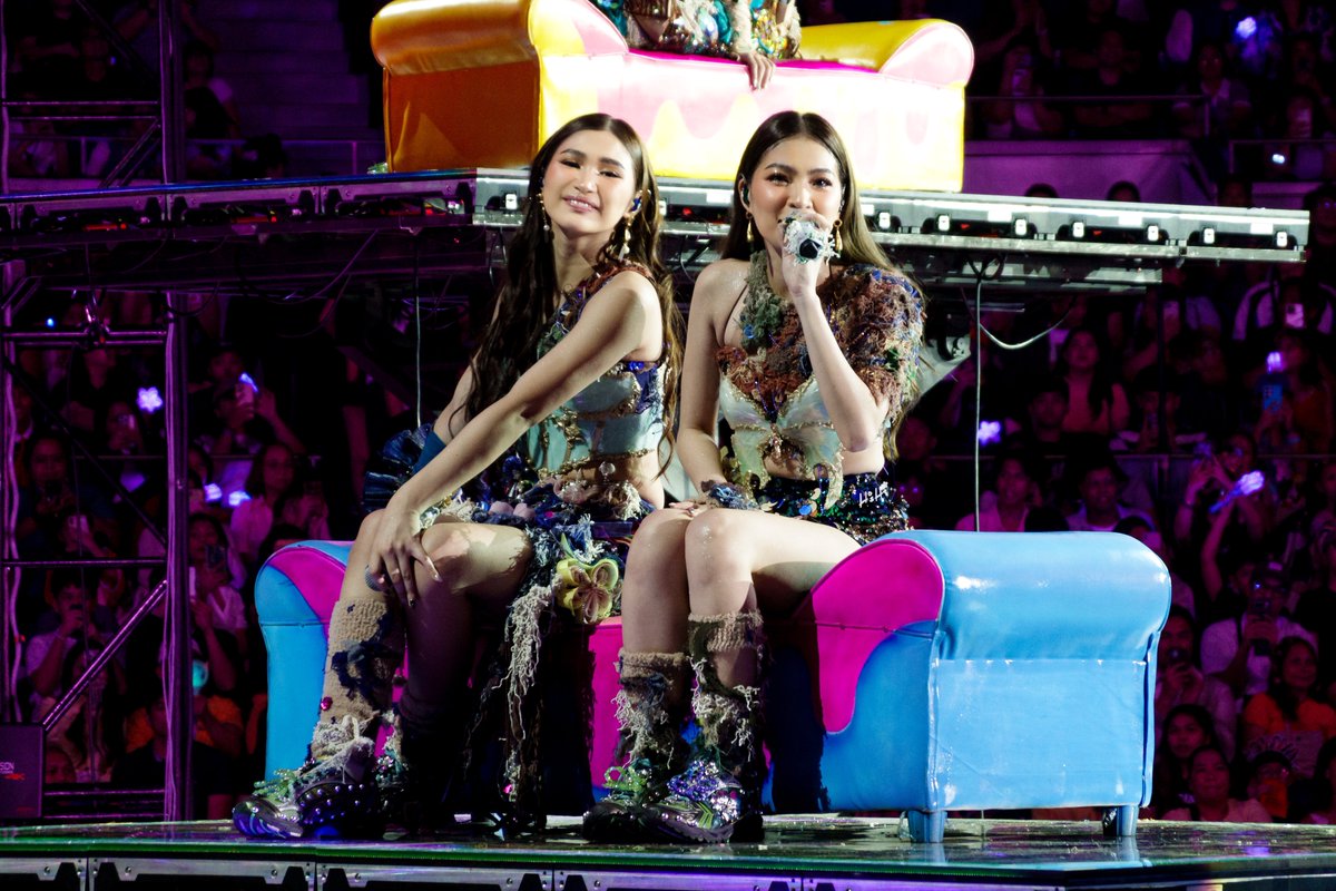 ＢＯＮＵＳ‼️
ｇｏｏｄｎｉｇｈｔ‼️

 「#BINI_JHOANNA」  「#BINI_COLET」 
『GRAND BINIVERSE』 D1
📍11.16.2024 Araneta Coliseum 

GRAND BINIVERSE DAY 1
#BINISlaysAtAranetaColiseum
#GrandBINIverse <a href="/BINI_ph/">BINI_PH</a>