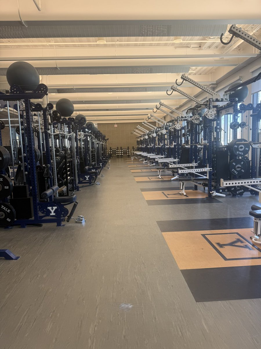 jacksonzylick26's tweet image. Thank you @yalefootball for having me. I enjoyed the campus tour & really appreciated talking kicking with @StevenVashel learning about the program and special teams as a whole.
Congratulations on todays win @CoachRenoYale Big thanks to @brendancahill_ @AlexKurtzYale