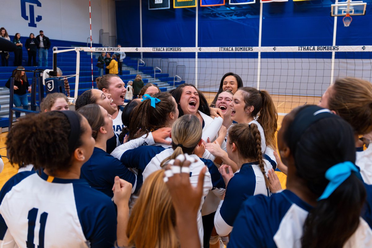 IthacaVB's tweet image. Woke up champs😎

#GoBombers x #StriveForMore