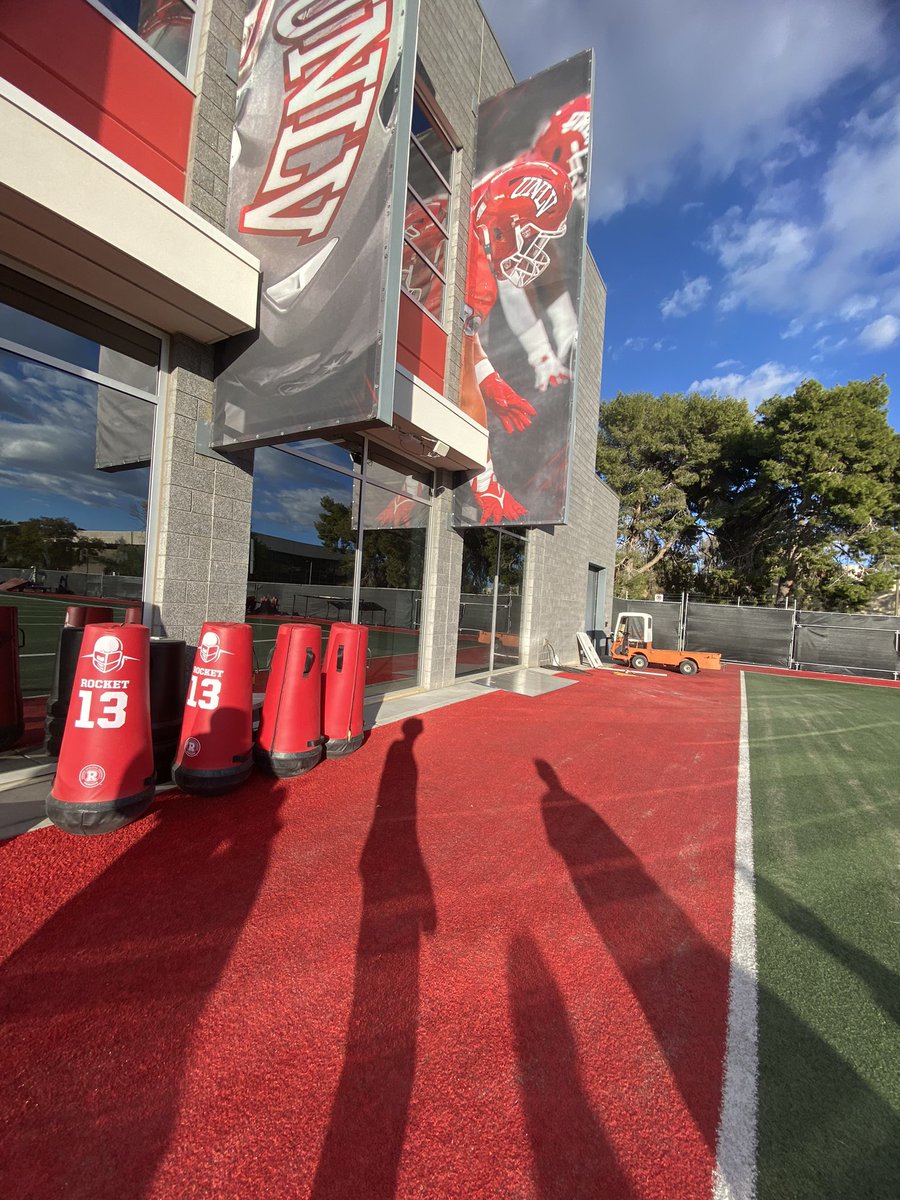 Tyree Rogers 6’2” 230lbs LB/Edge/LS (@rogers35_ty) on Twitter photo I had a great unofficial visit yesterday with <a href="/unlvfootball/">UNLV Football</a> thank you @CoachBeck27 <a href="/Coach_JoeyMoss/">Coach Joey Moss</a>
<a href="/CoachJBrown7/">James Brown</a> ,looking forward to the future <a href="/Mike_Scherer38/">Michael Scherer</a> <a href="/__Perk3/">Ronnell Perkins™️</a>
<a href="/PrepRedzoneNV/">Prep Redzone Nevada</a> @NE_Ok_HS_Sports <a href="/ZReyes_PRZ/">Zack Reyes</a> <a href="/DmvSportsLive6/">DmvSports</a> I had a great unofficial visit yesterday with <a href="/unlvfootball/">UNLV Football</a> thank you @CoachBeck27 <a href="/Coach_JoeyMoss/">Coach Joey Moss</a>
<a href="/CoachJBrown7/">James Brown</a> ,looking forward to the future <a href="/Mike_Scherer38/">Michael Scherer</a> <a href="/__Perk3/">Ronnell Perkins™️</a>
<a href="/PrepRedzoneNV/">Prep Redzone Nevada</a> @NE_Ok_HS_Sports <a href="/ZReyes_PRZ/">Zack Reyes</a> <a href="/DmvSportsLive6/">DmvSports</a>