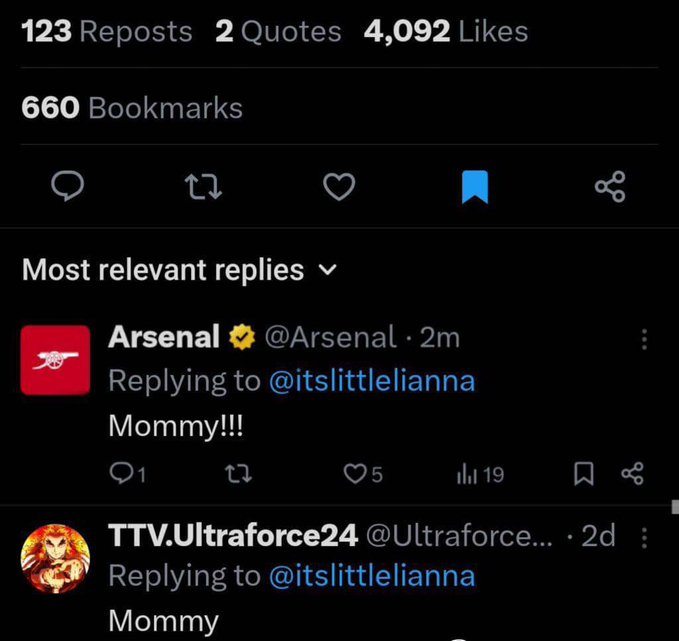 When Arsenal admin forgot to switch accounts 😭