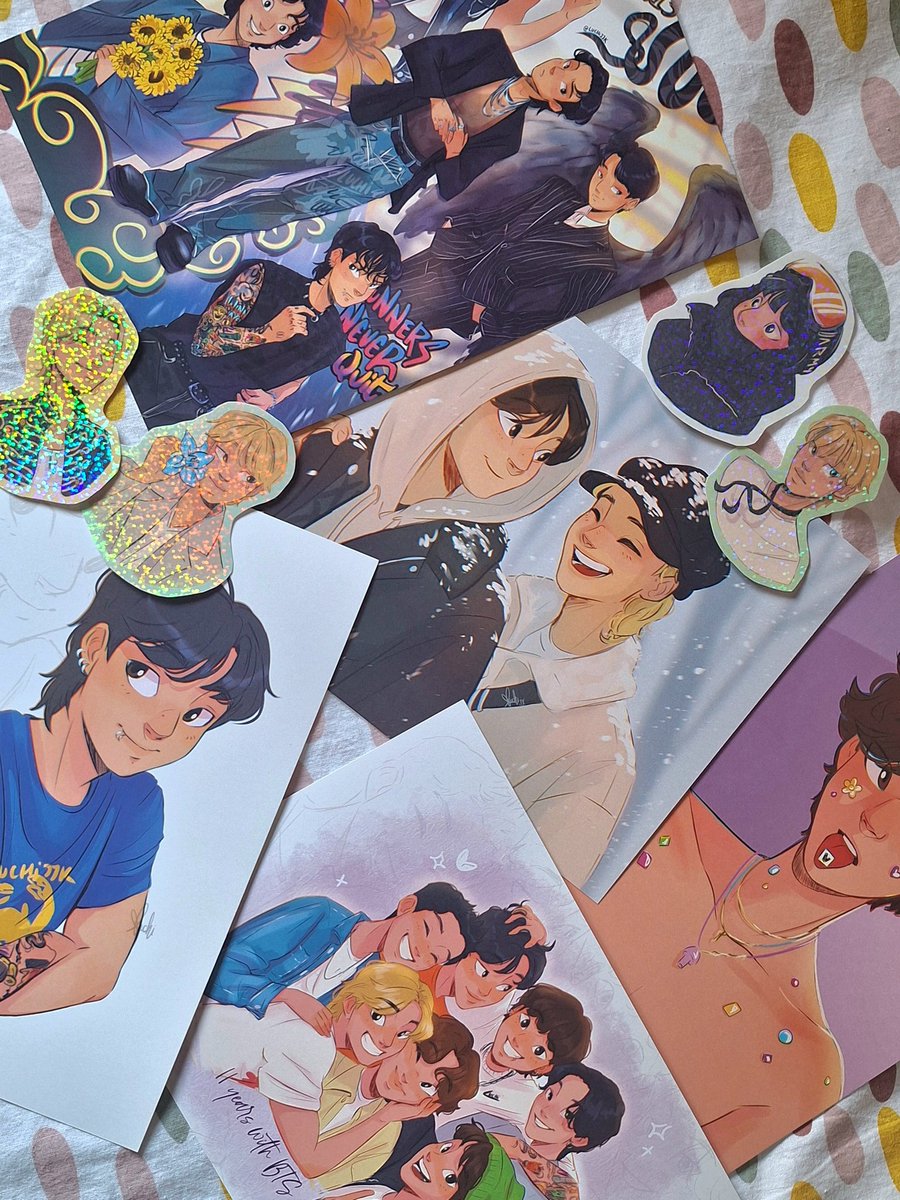 luchijjk's tweet image. 🎀 New prints and stickers available in my online store!
luchijjk.bigcartel.com