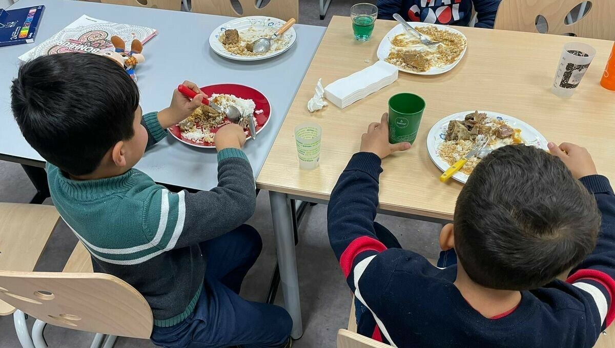 "On a froid" : au collège Lezay Marnésia, la mobilisation continue pour trouver un hébergement à huit enfants
➡️ l.francebleu.fr/OF0r