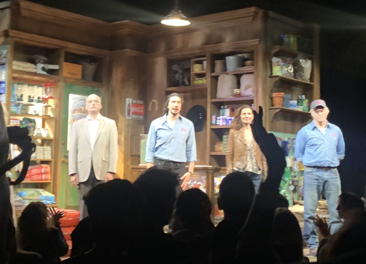 ForceGrey's tweet image. Stage door at HOTMD with #adamdriver . Fantastic play, super sweet guy! @adamdrivercentl