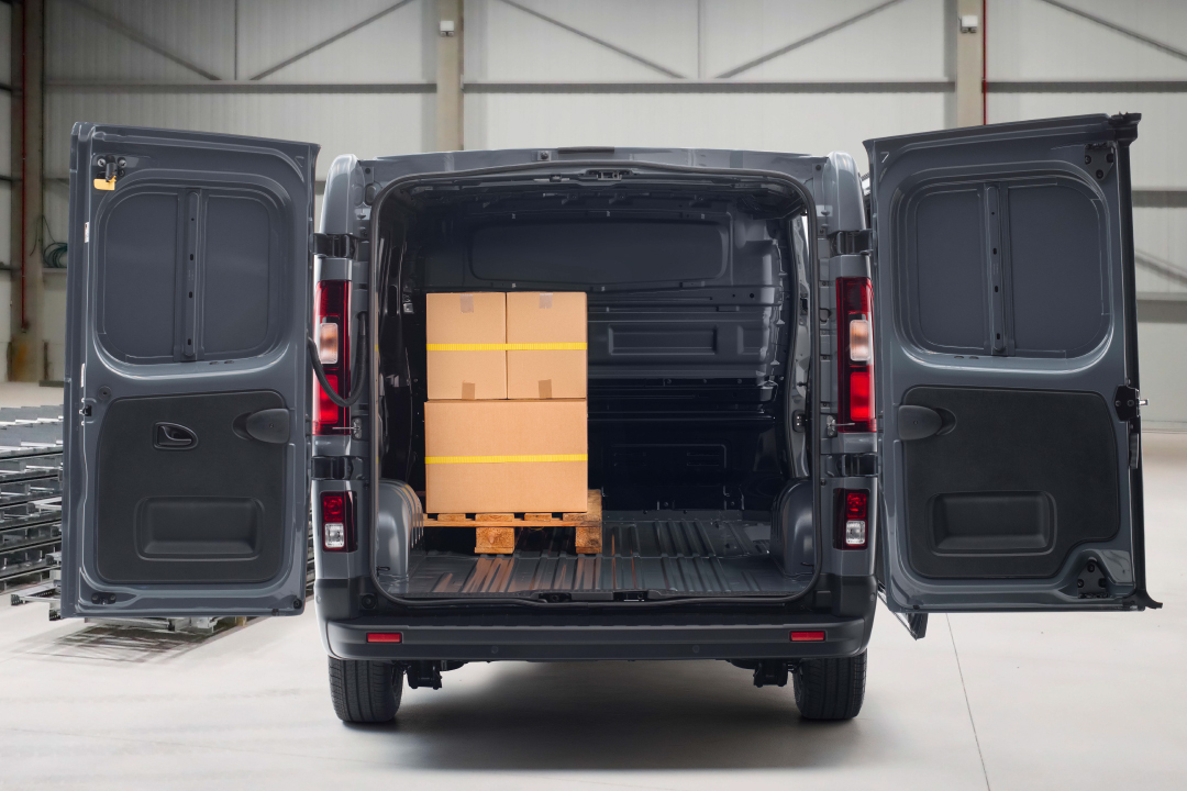 Meet the Nissan Primastar: built for business, crafted for comfort. 🚐💼 

Ready to take on any job, anywhere! 👉 bit.ly/48Mfq2U

#Vansdirect #Nissan