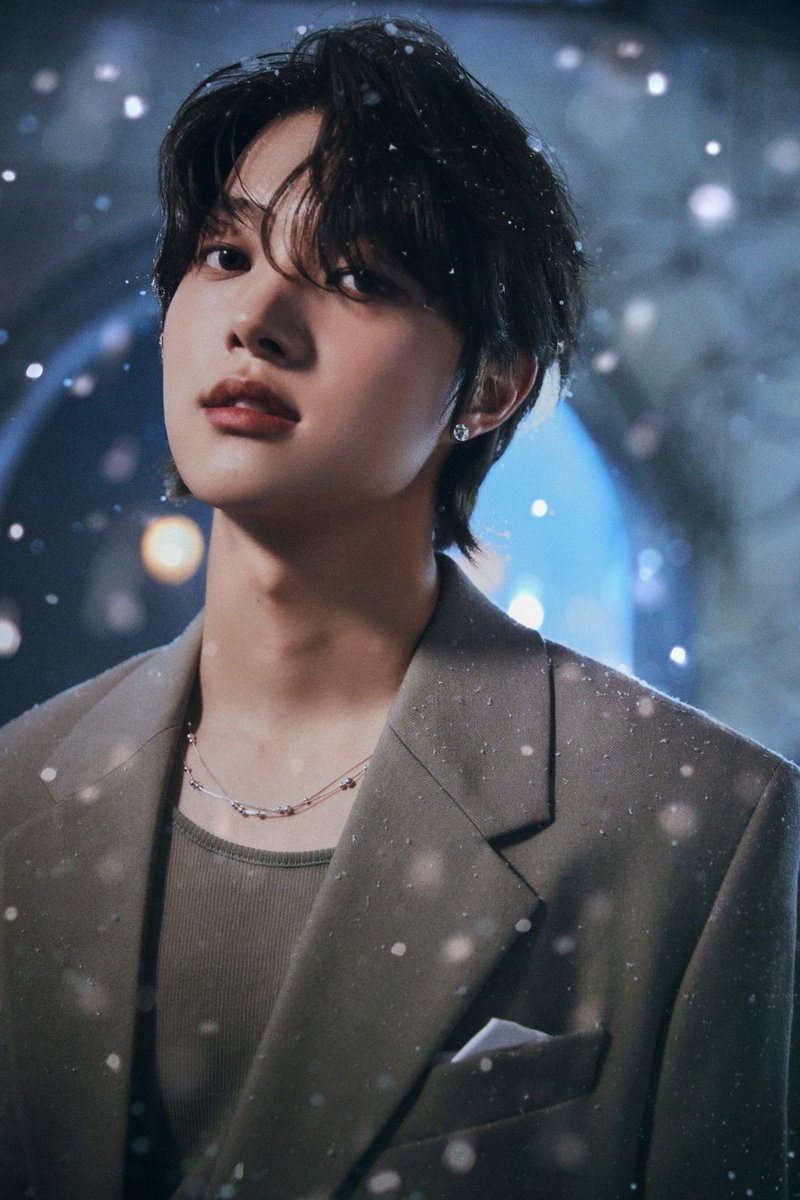 ANDTEAMFR_FAN's tweet photo. 17.11.24⇶ 📸
‣ Les photos teasers de #EJ pour ' 雪明かり Yukiakari ' ont été dévoilés ❄️
⤷ YUKIAKARI CONCEPT PHOTO
#雪明かり_Yukiakari
#Light_Up_andTEAM
#ANDTEAND #LUNE
@andTEAMofficial https://t.co/YsaQiXozlJ