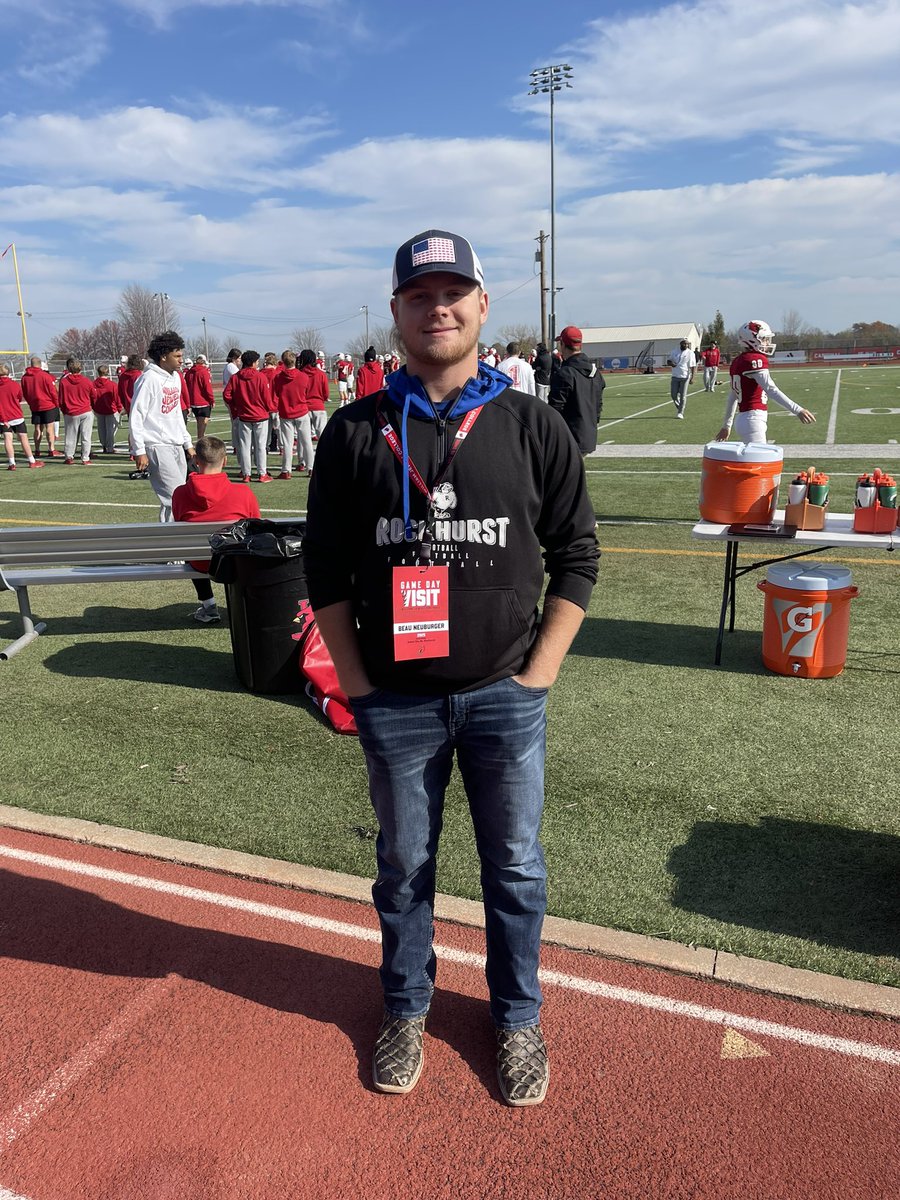 BeauNeuburger's tweet image. Thank you @JewellFootball for the hospitality. Had a great day and loved watching the team get the dub!