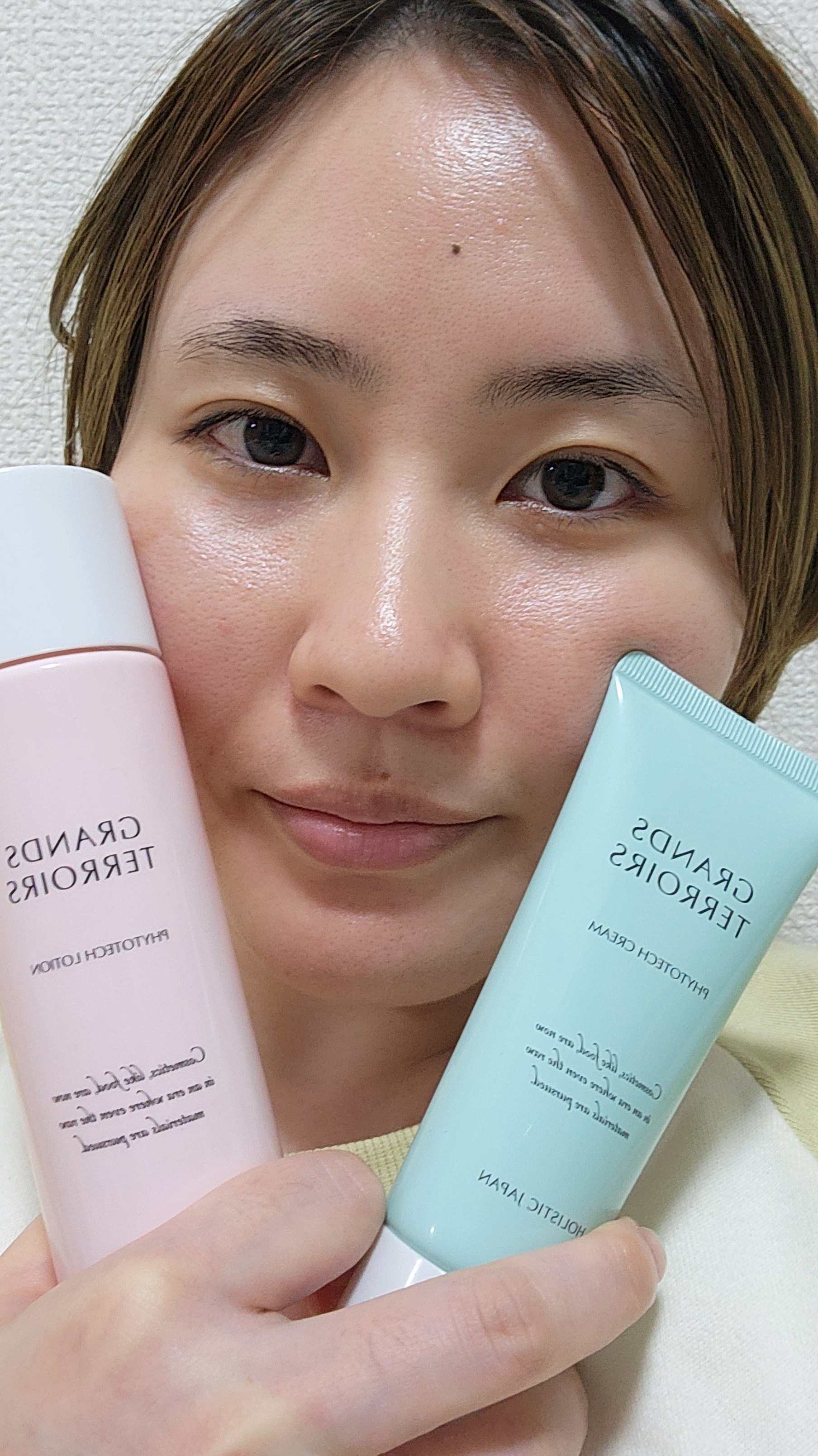 ホリスティックジャパン
コスメ4点セット
現品サイズ HOLISTIC JAPAN ホリスティックジャパン (@holisticjp) / X