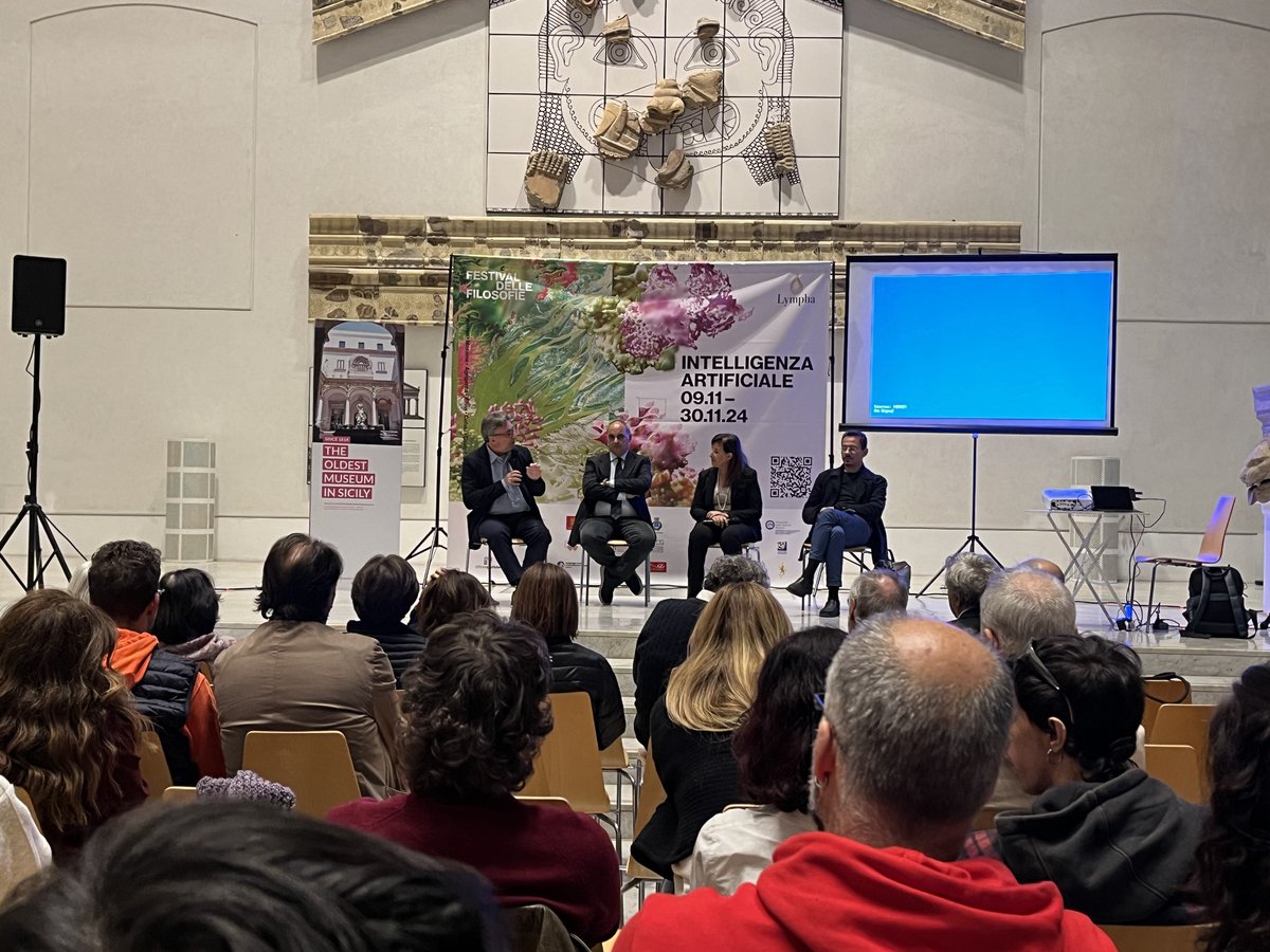 I rischi dell'Intelligenza Artificiale 🌱
Con Giuseppe Girgenti, Marco Giacalone, Michela Schillaci e Andrea Velardi.
—
Resta aggiornato su tutti gli eventi del Festival attraverso il sito ufficiale festivaldellefilosofie.it e i canali social dedicati.