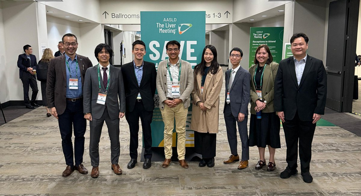 DrHuangDQ's tweet photo. Took a trip halfway round the world for the Asia #apage ELC liver friends to finally meet in person
@HsuHolden @MRCHGiHep @kenliu51 @RashidLui @loeymak @JimmyLaiCT @SakkarinC #Mara https://t.co/EQgIGZ9C0d