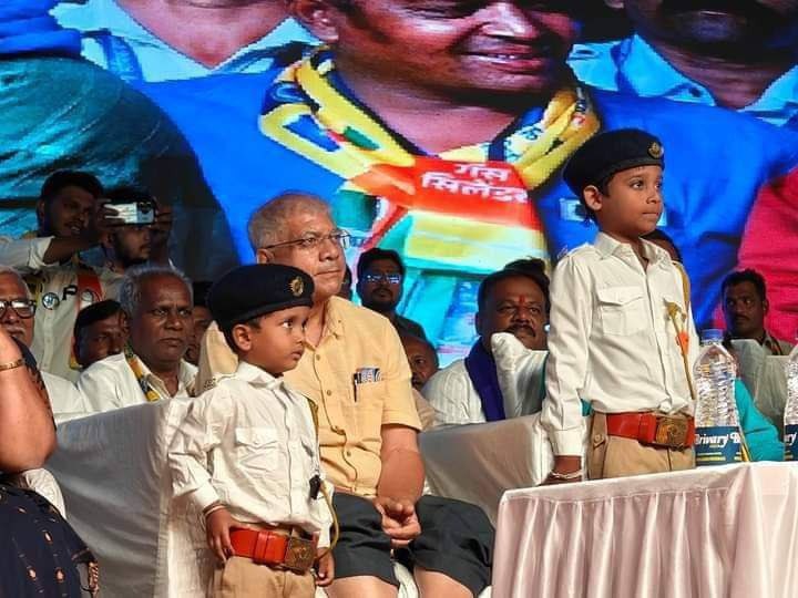 Prksh_Ambedkar's tweet photo. The future torchbearers of social justice and human dignity.

Jai Bhim 💙 https://t.co/4pxAlLcXhs