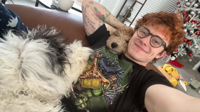 Morning from the pups and I :) https://t.co/9MYx3Zx12A