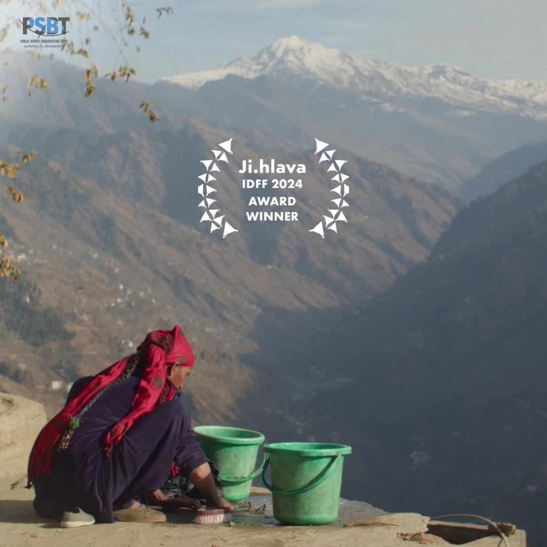 PSBTINDIA's tweet photo. Proud to announce 'Only if the Baby Cries...' has won the Short Joy Competition at @jihlava_idff 2024

Director: Shadab Farooq
Producer: Rajiv Mehrotra
Grant Winner PSBT Doc_Commune 2023-24 https://t.co/GdN9bvYhrR
