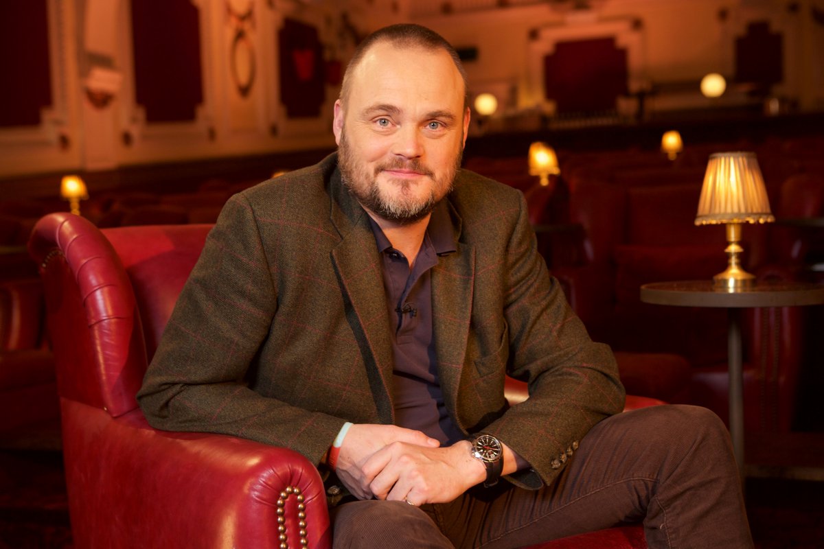 betterknownshow's tweet image. 350TH EPISODE: @almurray is the 350th guest on Better Known, discussing Zeno's The Cauldron, the drummer Bill Bruford and blood stem cell donation via @DKMS_uk. Have a listen to this celebratory episode at betterknown.co.uk/2024/11/17/al-…