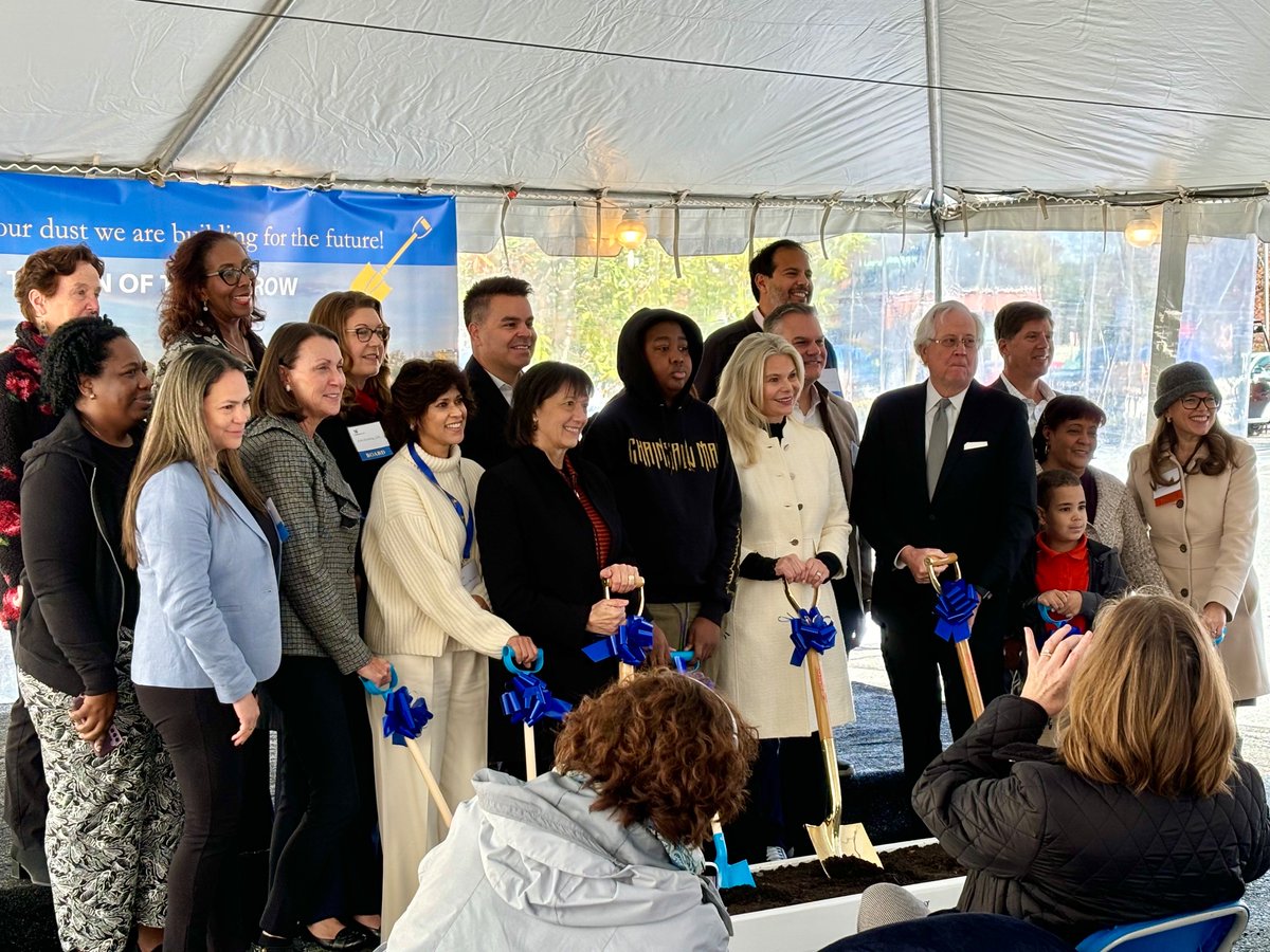 Sarah Wolek tweet media