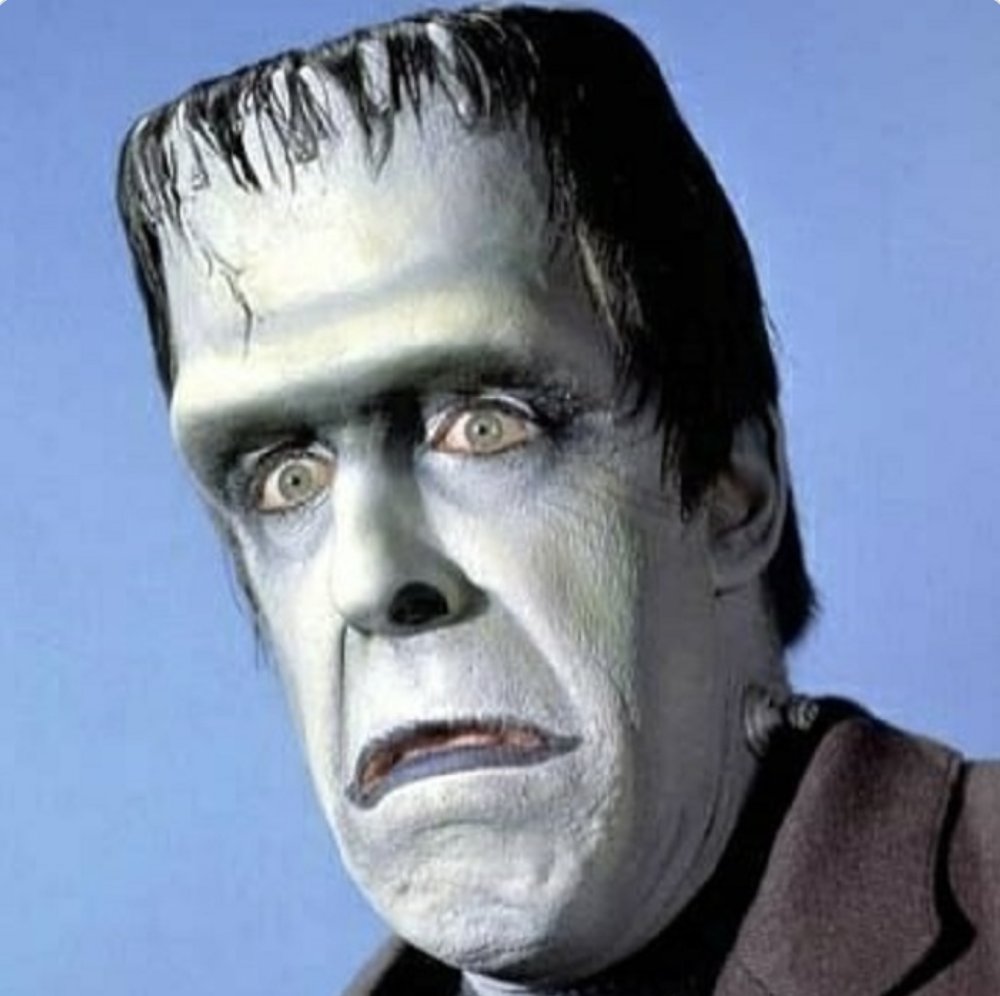 99% of all football supporters watching these utterly pointless fixtures while enduring yet another "international break".
#EngvROI