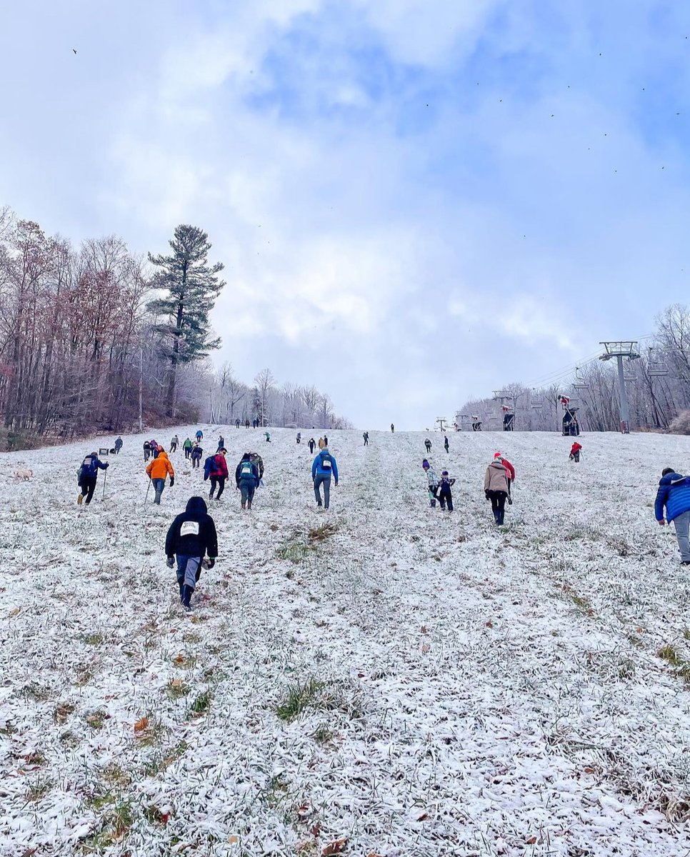 Earn your suspenders at <a href="/BristolMountain/">Bristol Mountain</a>'s Eighth Annual Blue Suspender Expedition on Friday, November 29th, and receive a custom 2024 Expedition Pin! 

Register today at: bristolmountain.com/event/blue-sus…

📷: <a href="/BristolMountain/">Bristol Mountain</a>