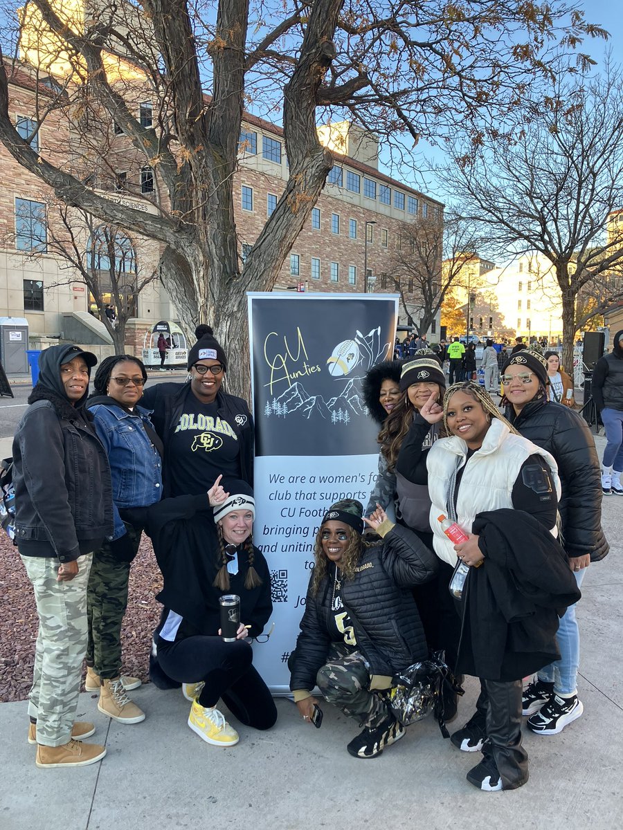 KathrynWeimann's tweet image. Thank you Coach @DeionSanders It truly is #BiggerthanFootball During my health journey sometimes  I want to give up. But @CUBuffsFootball keep me believing and fighting. Grateful for the new friends I meet along the way. #SkoBuffs @CUaunties @MadTitan303 @baseballdriven_