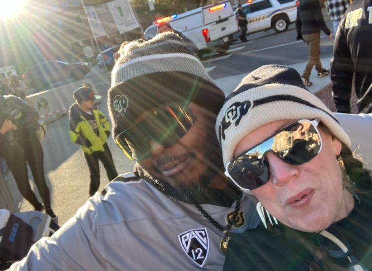 KathrynWeimann's tweet image. Thank you Coach @DeionSanders It truly is #BiggerthanFootball During my health journey sometimes  I want to give up. But @CUBuffsFootball keep me believing and fighting. Grateful for the new friends I meet along the way. #SkoBuffs @CUaunties @MadTitan303 @baseballdriven_