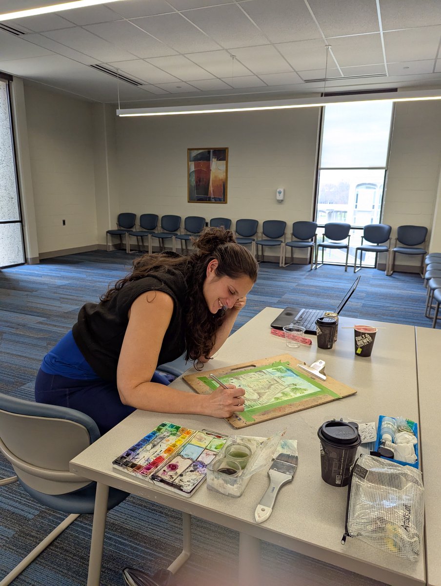 firstdraftdet's tweet image. Our Midway Event yesterday went fantastic! Thank you everyone for coming and thank you Macomb Community College South Campus Library for providing the space and drinks!