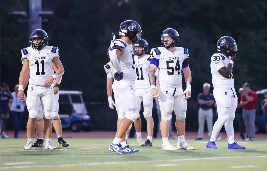 Dilan Monteiro (@dilanmonteiro72) on Twitter photo Was an honor to share the field with these guys, forever grateful and proud of what we were able to accomplish together. Onto the next chapter! <a href="/tom_hetrick/">Tom Hetrick</a> <a href="/CBSouthFootball/">CB South Football</a> <a href="/SOLsports/">SOLsports</a> Was an honor to share the field with these guys, forever grateful and proud of what we were able to accomplish together. Onto the next chapter! <a href="/tom_hetrick/">Tom Hetrick</a> <a href="/CBSouthFootball/">CB South Football</a> <a href="/SOLsports/">SOLsports</a>