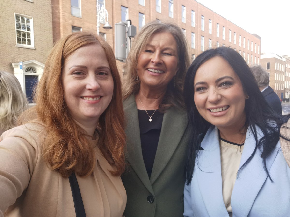 AislingAon's tweet photo. Some pics from @AontuIE Candidate Launch
#TeamCommonSense
#AontúAccountability
For common sense, accountability and politicians who will truly represent you in Dáil Éireann...
Vote Number 1 Aontú on Friday 29th November.
#VoteAontú #GE24 https://t.co/a5TCy7aOYp